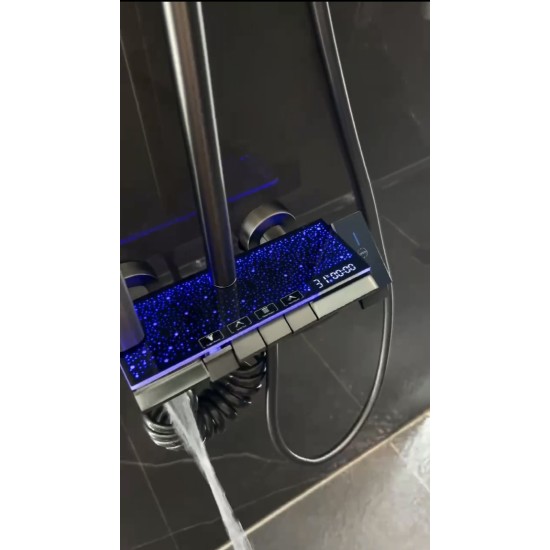 Луксозен дигитален термостатичен душ панел с LED дисплей и сензорно управление Луксозен дигитален термостатичен душ панел с LED дисплей и сензорно управление